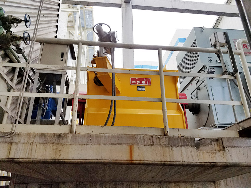 華能南京熱電有限公司送、引風(fēng)機(jī)共配套18臺(tái)YOTcs 偶合器